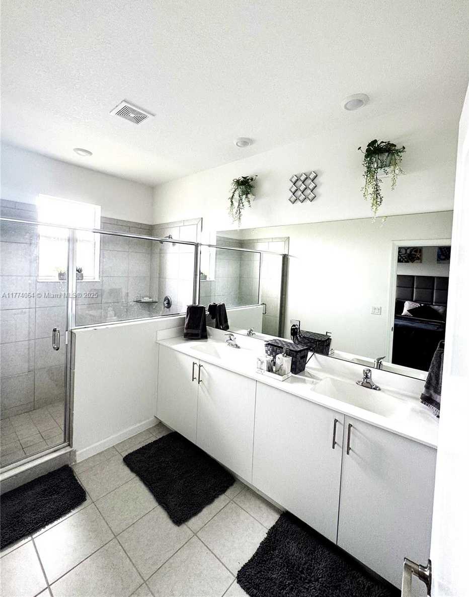 Small Image of 5534 NORTH WEST 27TH PL #1, Lauderhill Number 9