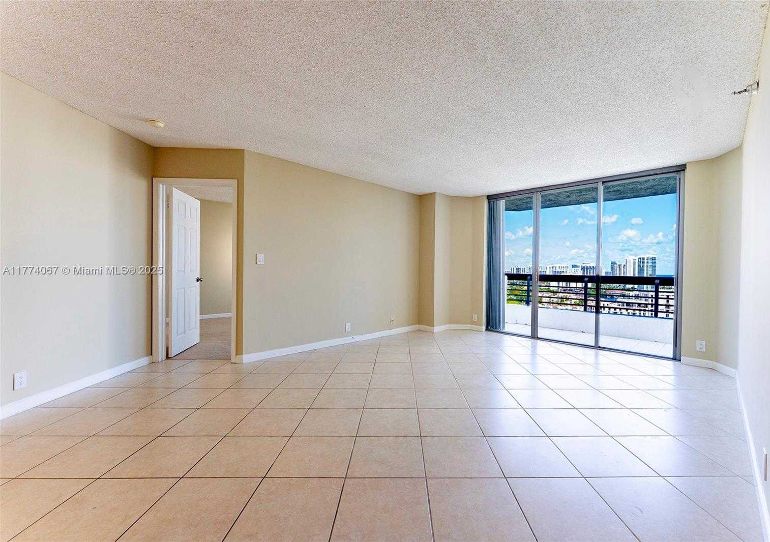 Small Image of 3530 MYSTIC POINTE DR #2207, Aventura Number 13