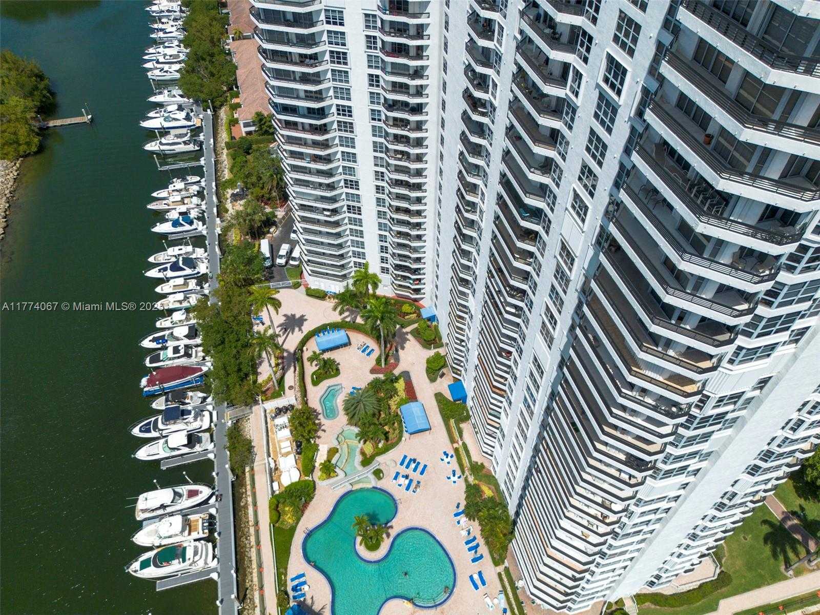 Small Image of 3530 MYSTIC POINTE DR #2207, Aventura Number 7