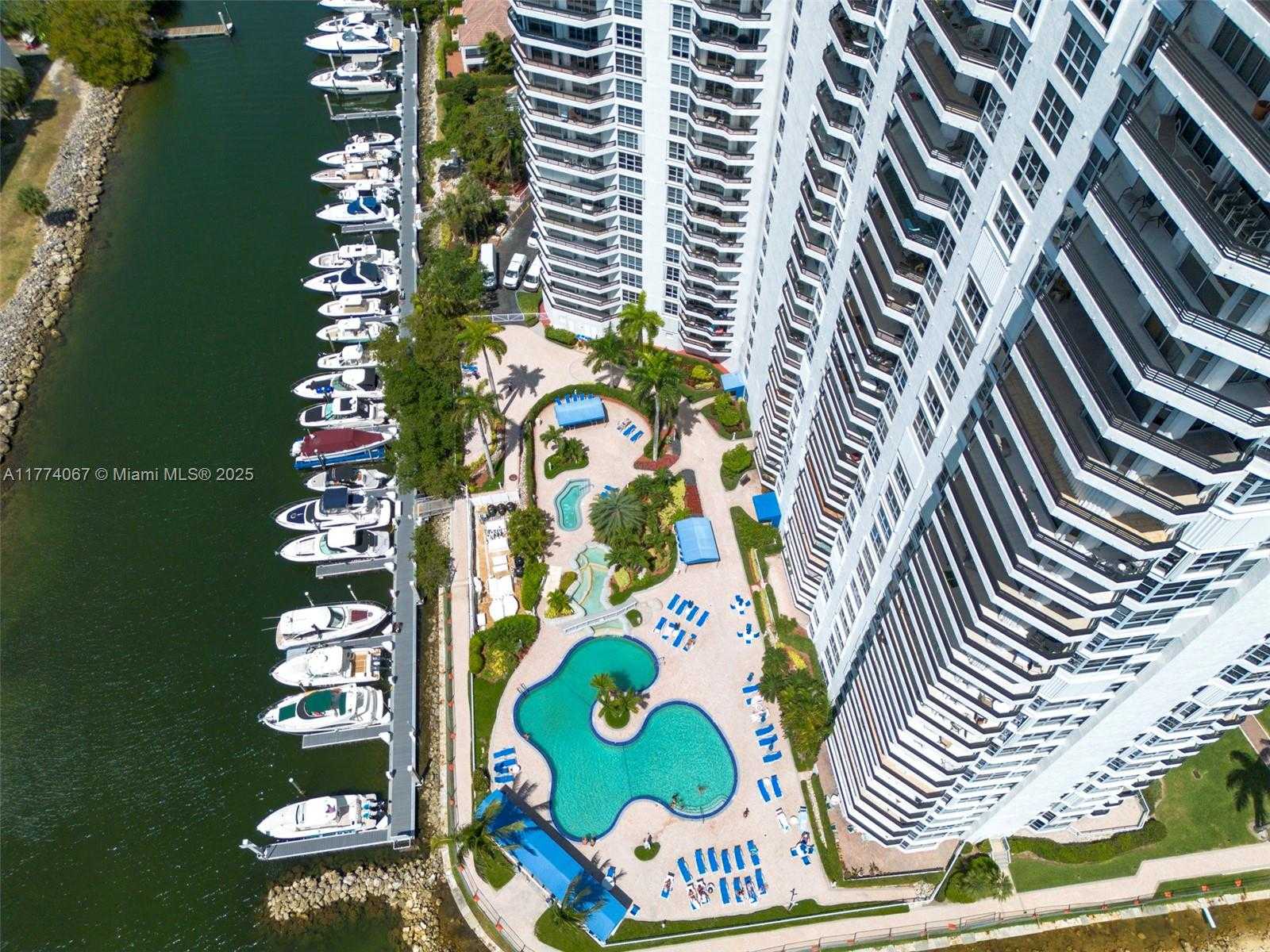 Small Image of 3530 MYSTIC POINTE DR #2207, Aventura Number 8