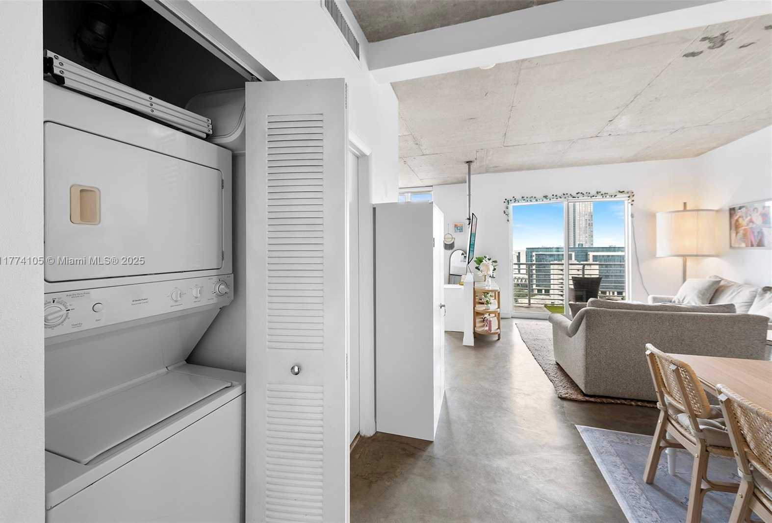 Small Image of 234 NORTH EAST 3RD ST #2203, Miami Number 16