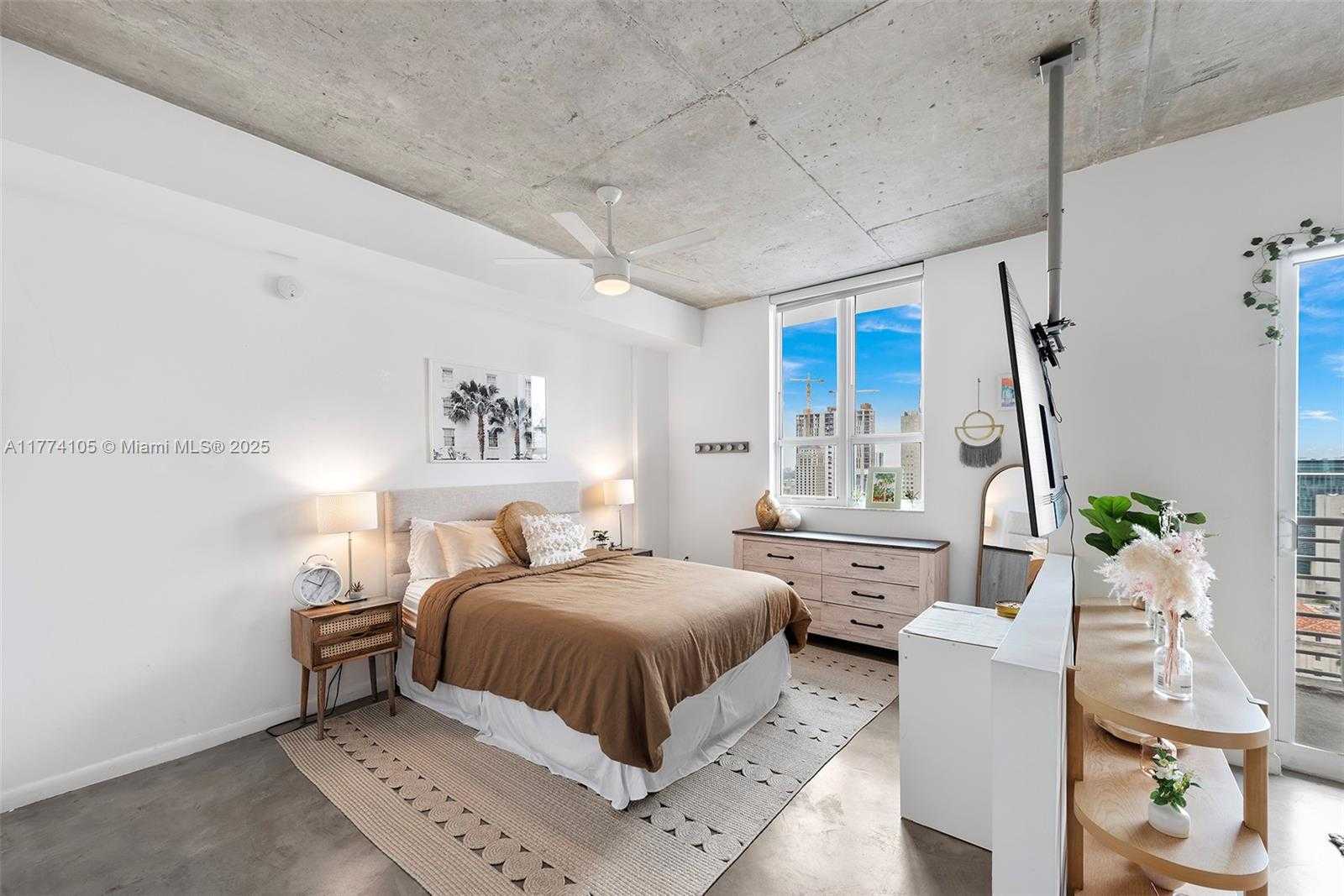 Small Image of 234 NORTH EAST 3RD ST #2203, Miami Number 7