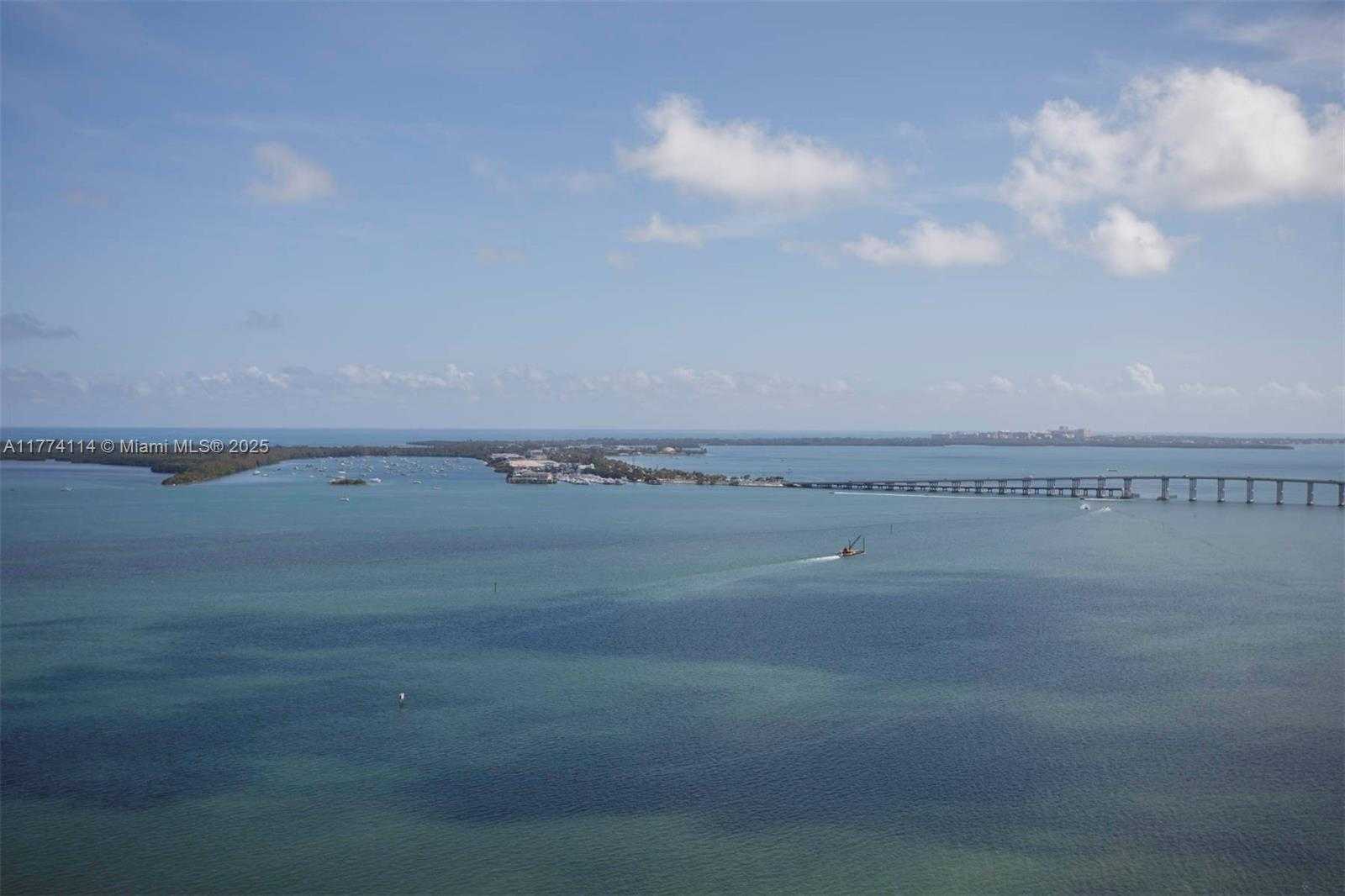 Small Image of 1155 BRICKELL BAY DR #3105, Miami Number 2