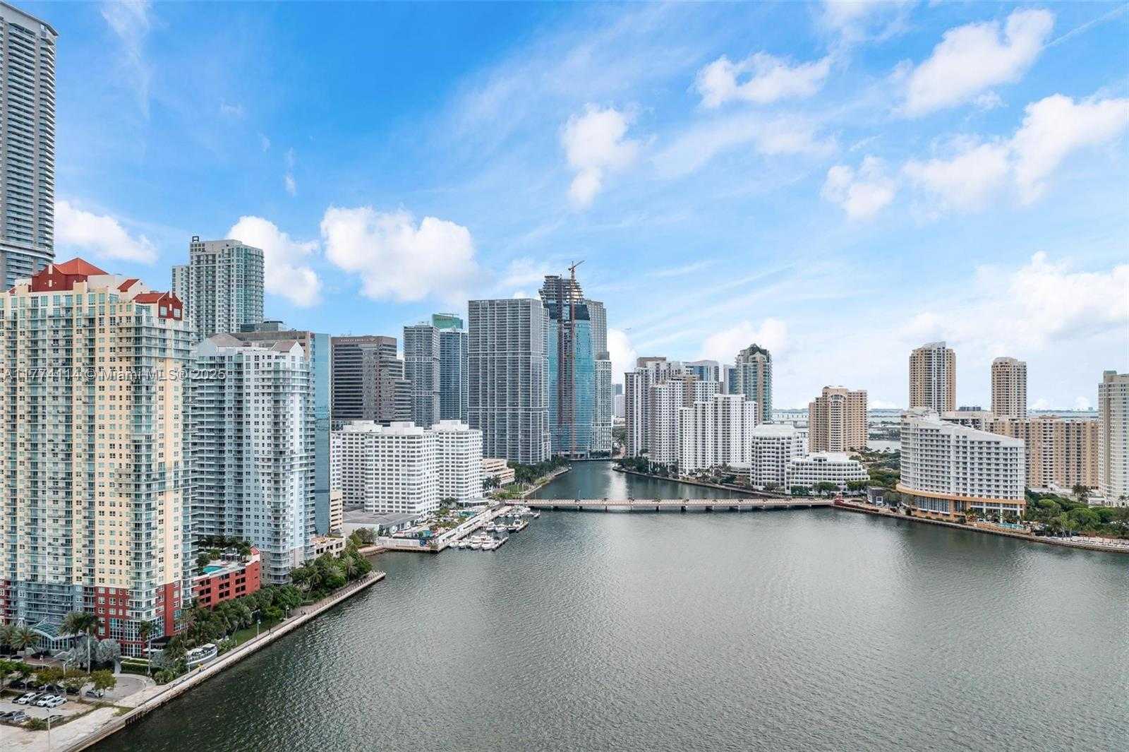 Small Image of 1155 BRICKELL BAY DR #3105, Miami Number 29