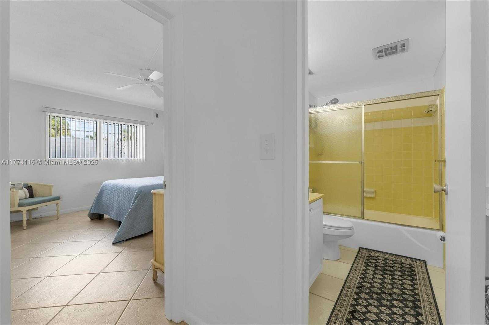 Small Image of 3701 TYLER ST #104, Hollywood Number 12
