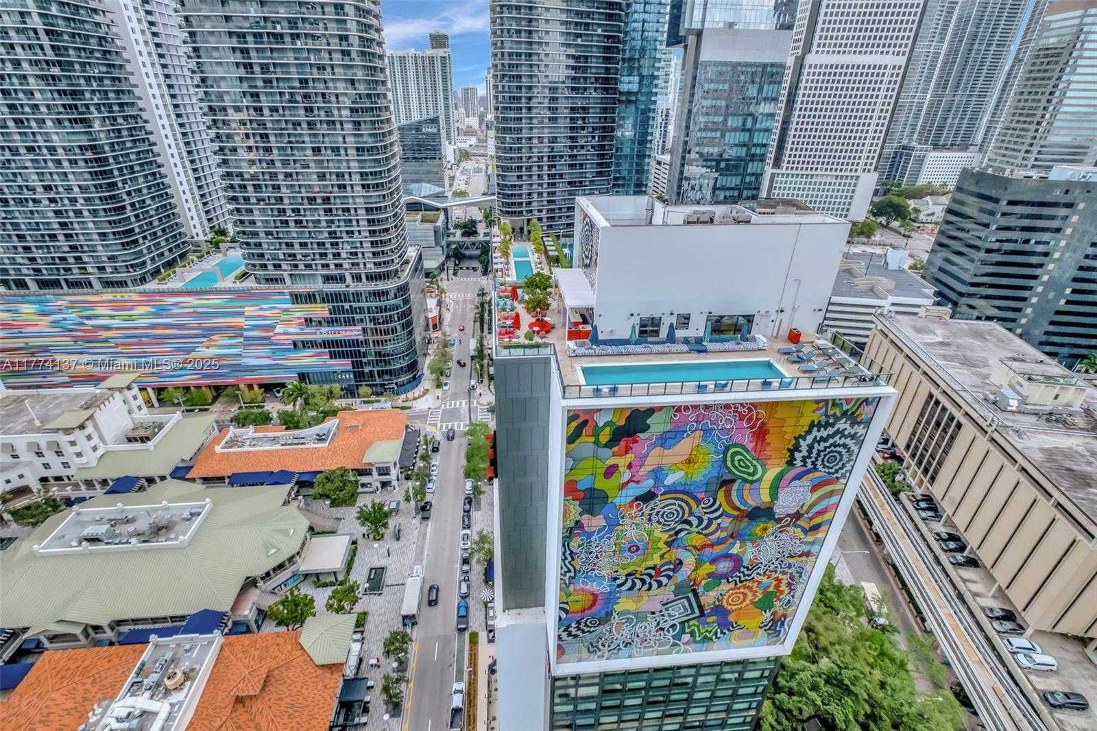 Small Image of 1000 BRICKELL PLZ #2812, Miami Number 22