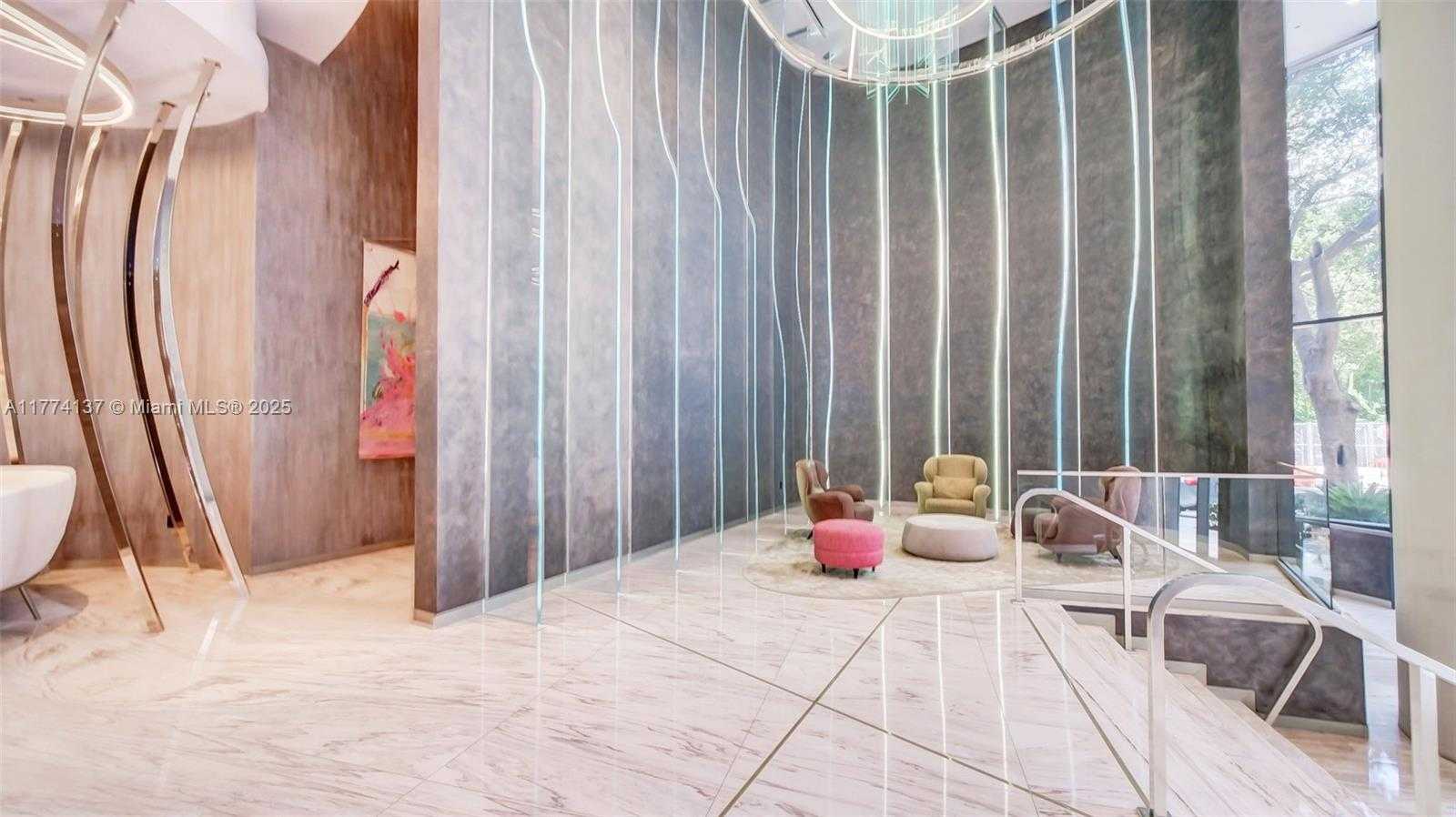 Small Image of 1000 BRICKELL PLZ #2812, Miami Number 36