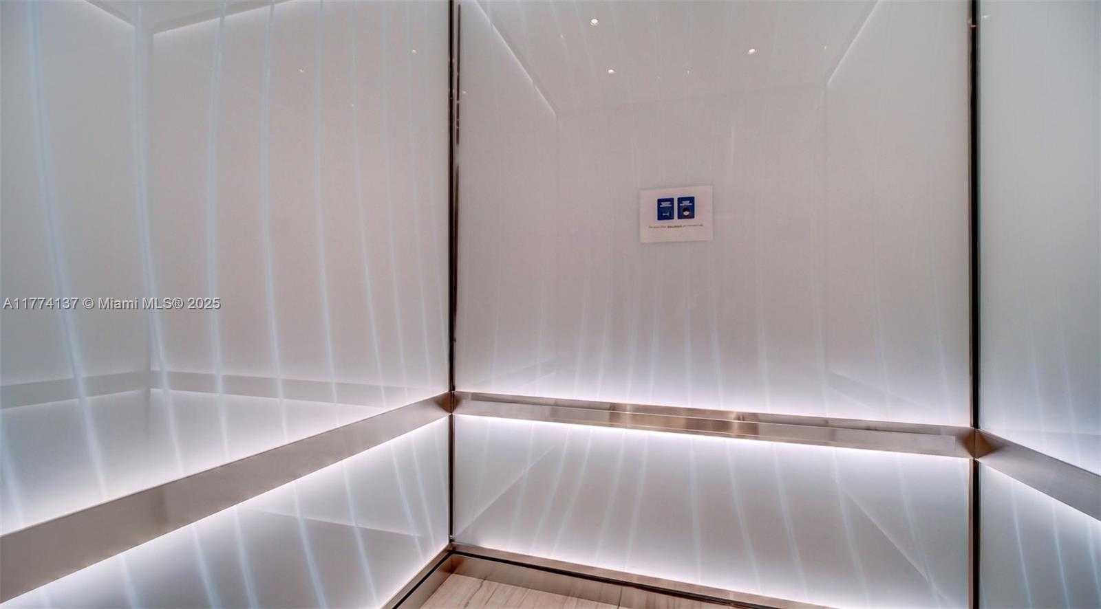 Small Image of 1000 BRICKELL PLZ #2812, Miami Number 61