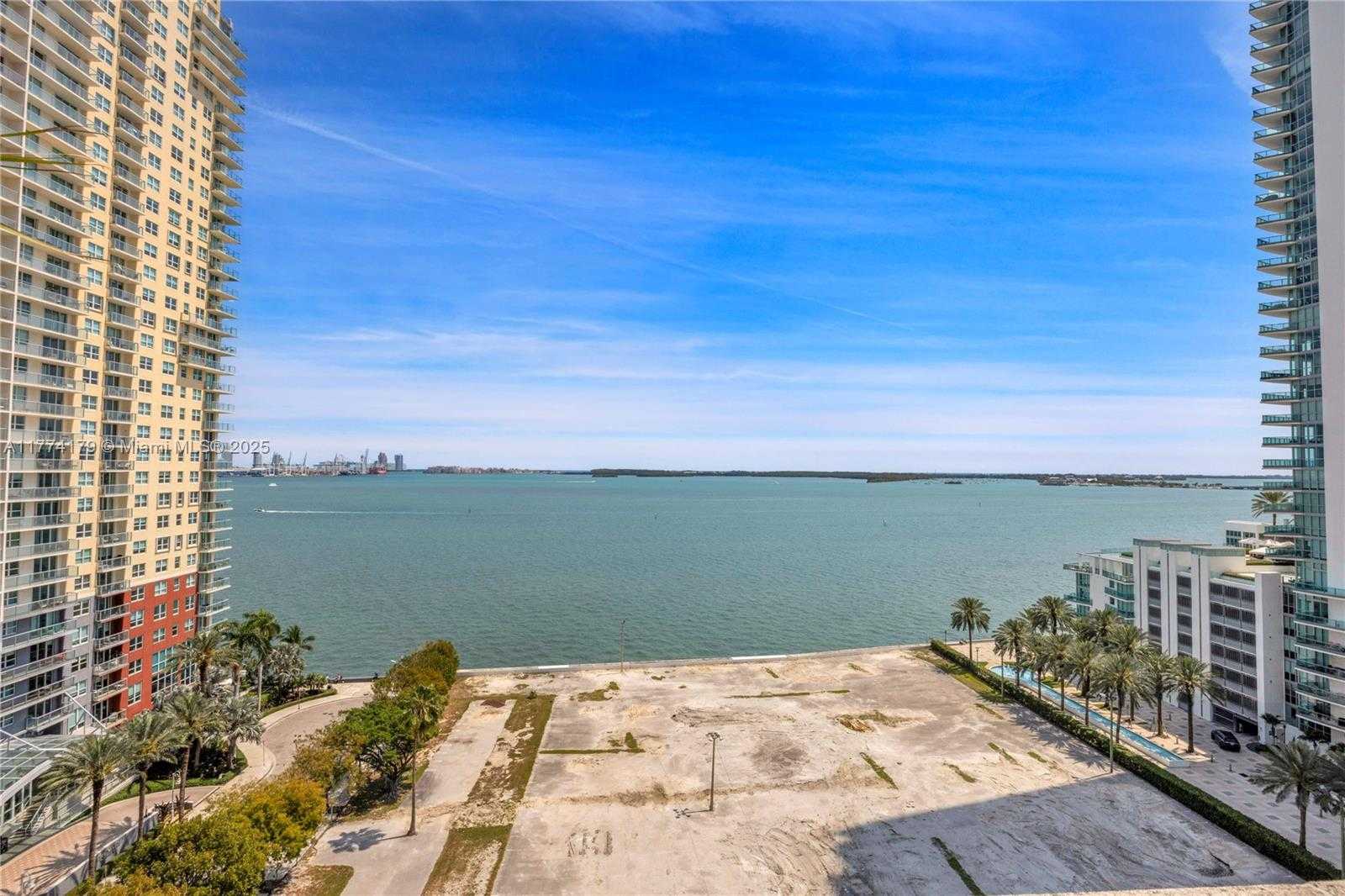 Small Image of 1200 BRICKELL BAY DR #1406, Miami Number 18