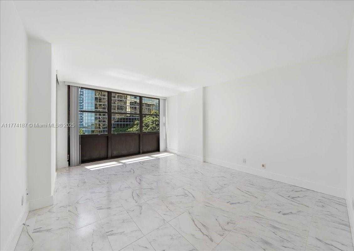 Small Image of 1925 BRICKELL AVE #D610, Miami Number 27