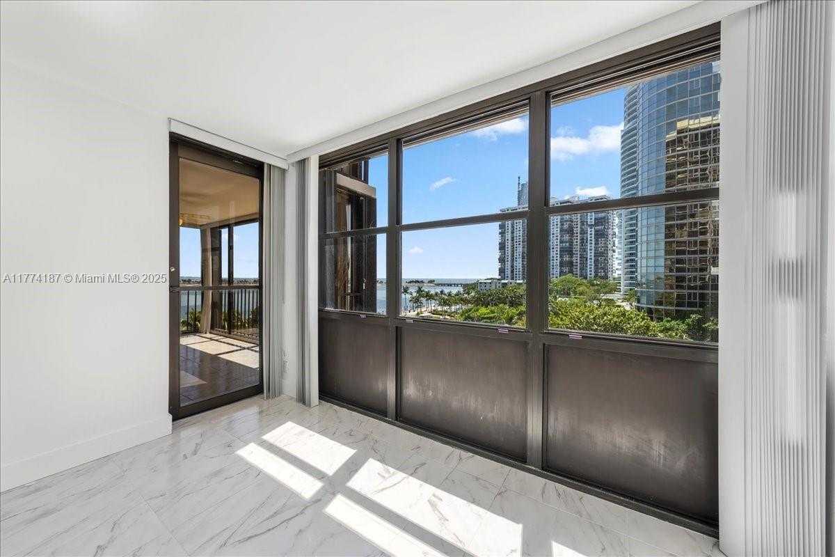 Small Image of 1925 BRICKELL AVE #D610, Miami Number 30