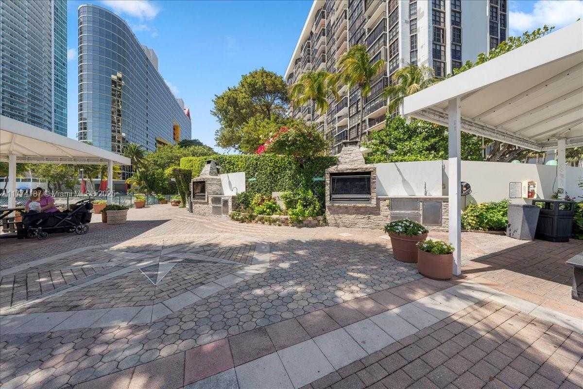 Small Image of 1925 BRICKELL AVE #D610, Miami Number 46