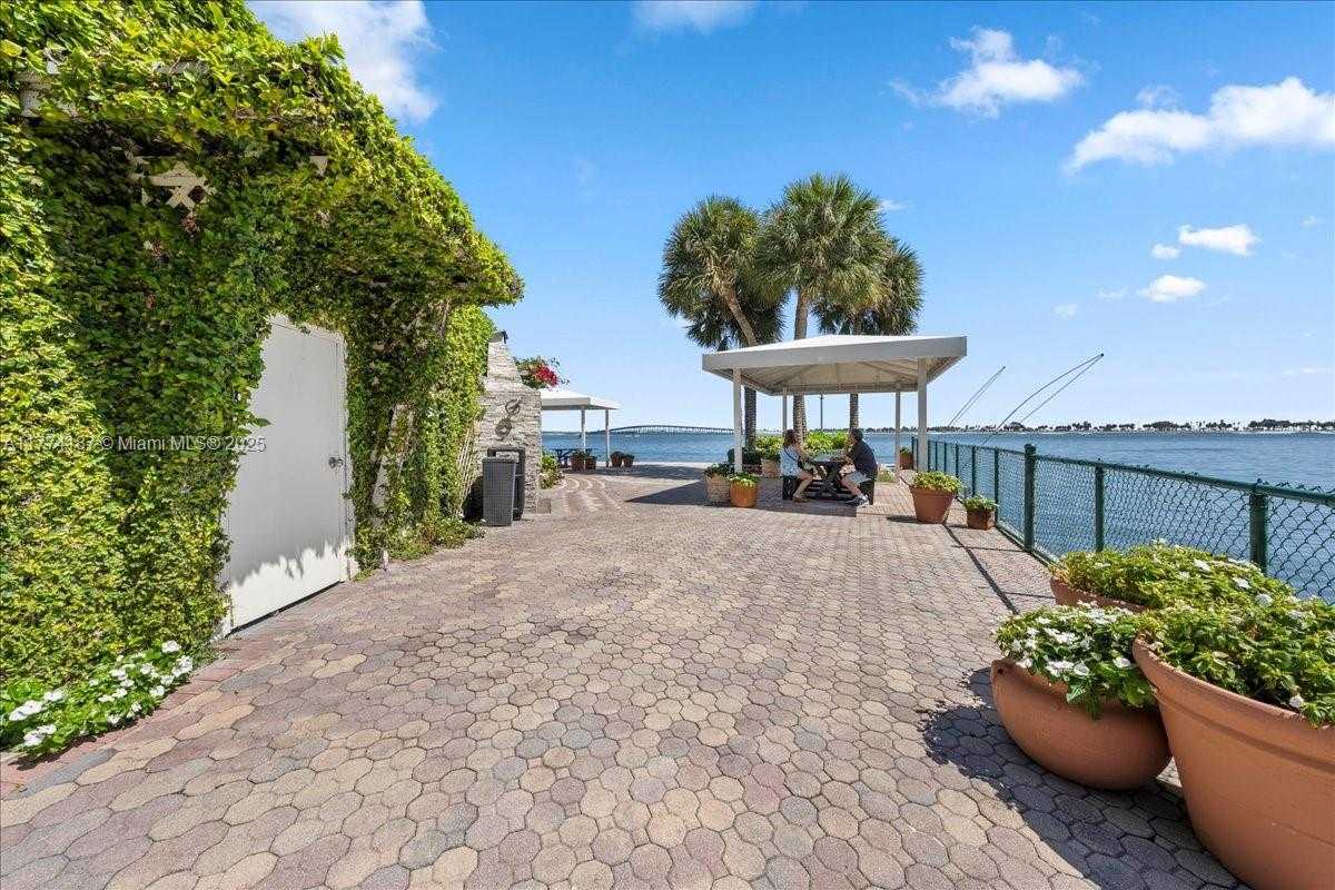 Small Image of 1925 BRICKELL AVE #D610, Miami Number 51