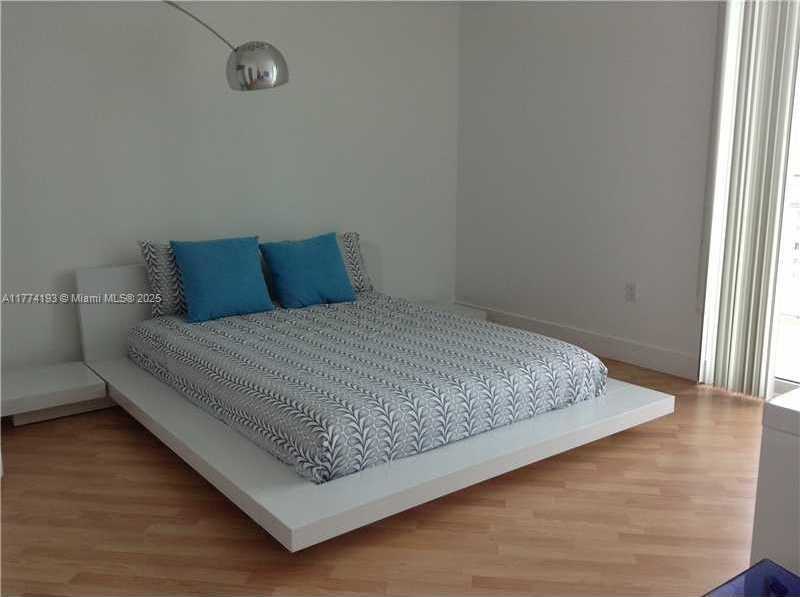 Small Image of 350 NORTH EAST 24TH ST #1108, Miami Number 4