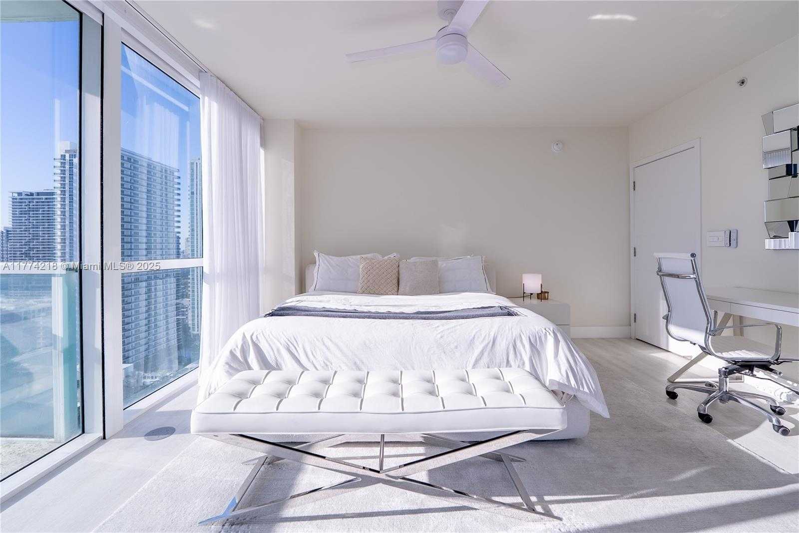 Small Image of 665 NORTH EAST 25TH ST #2301, Miami Number 10