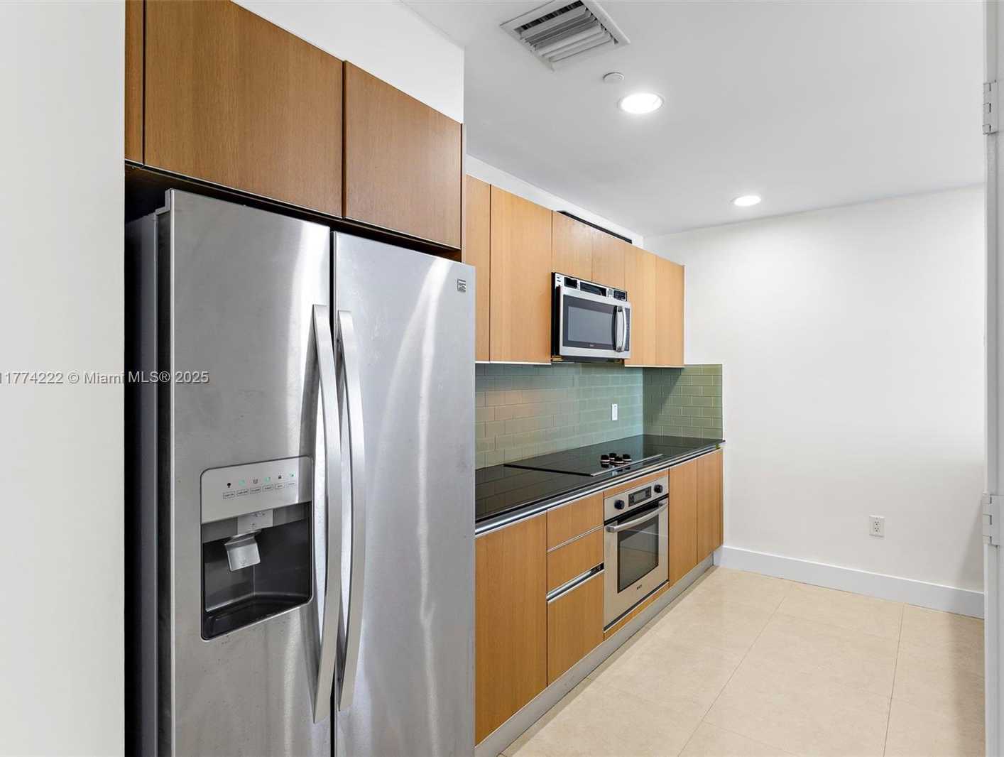 Small Image of 1060 BRICKELL AVE #4001, Miami Number 6