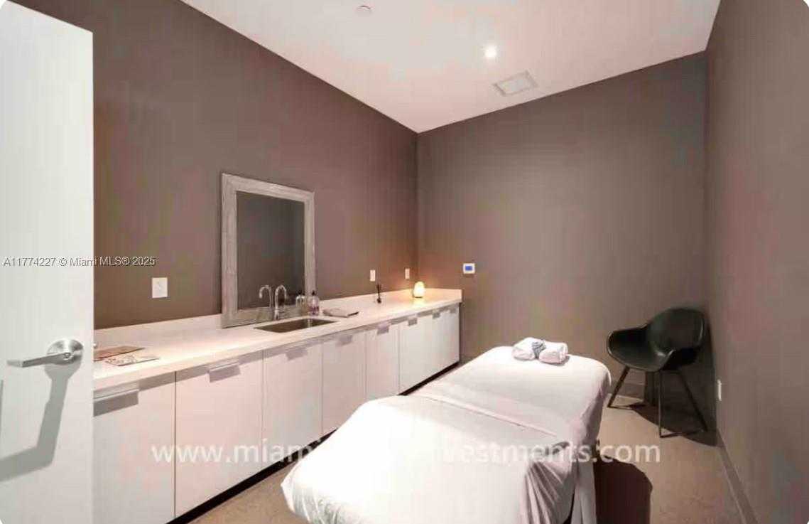 Small Image of 1600 NORTH EAST 1ST AVE #1808, Miami Number 10