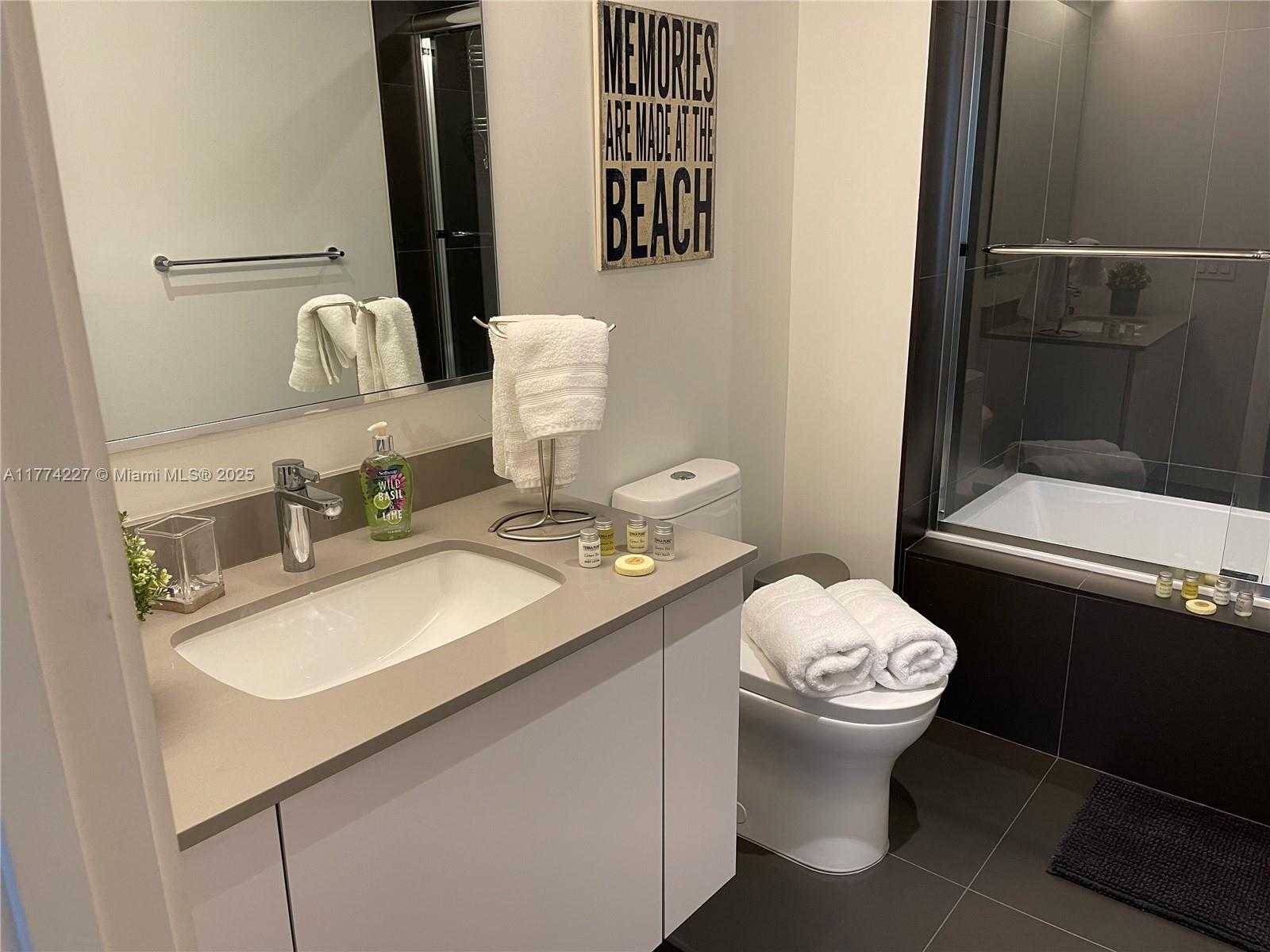 Small Image of 1600 NORTH EAST 1ST AVE #1808, Miami Number 20