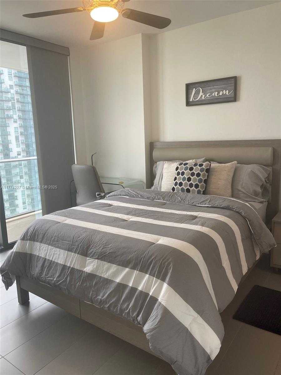 Small Image of 1600 NORTH EAST 1ST AVE #1808, Miami Number 23