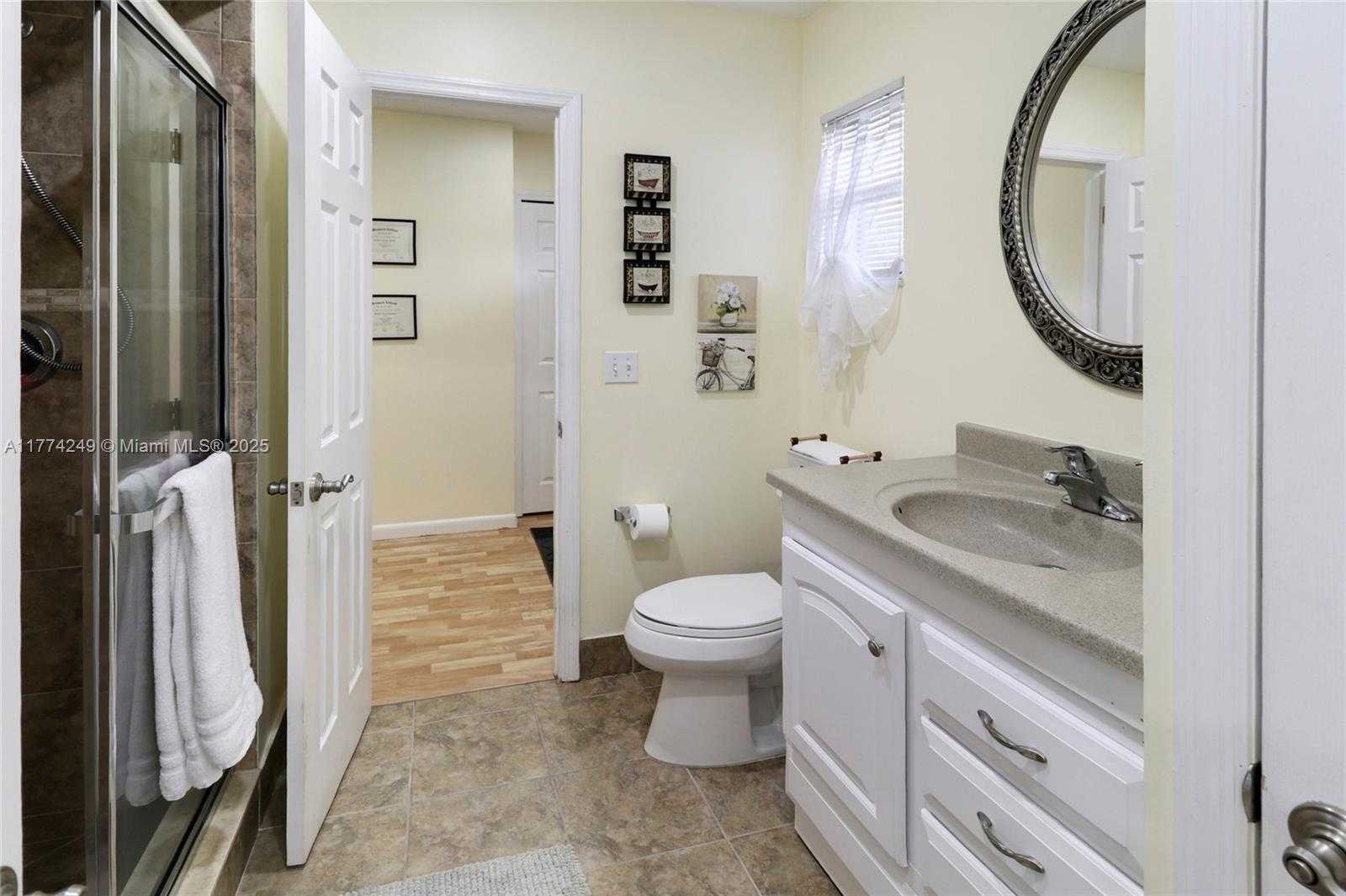 Small Image of 8004 LAGOS DE CAMPO BLVD #C-305, Tamarac Number 20