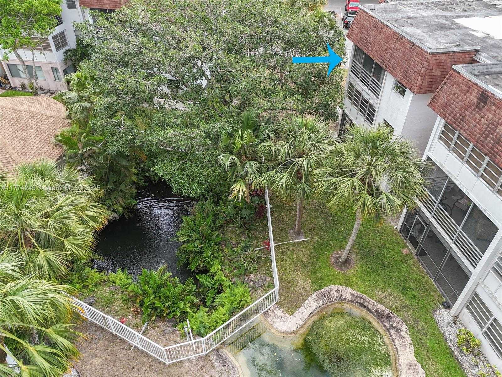Small Image of 8004 LAGOS DE CAMPO BLVD #C-305, Tamarac Number 25