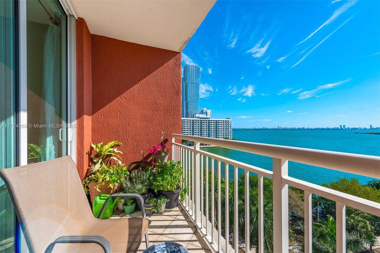 Small Image of 2000 NORTH BAYSHORE DR #910, Miami Number 14