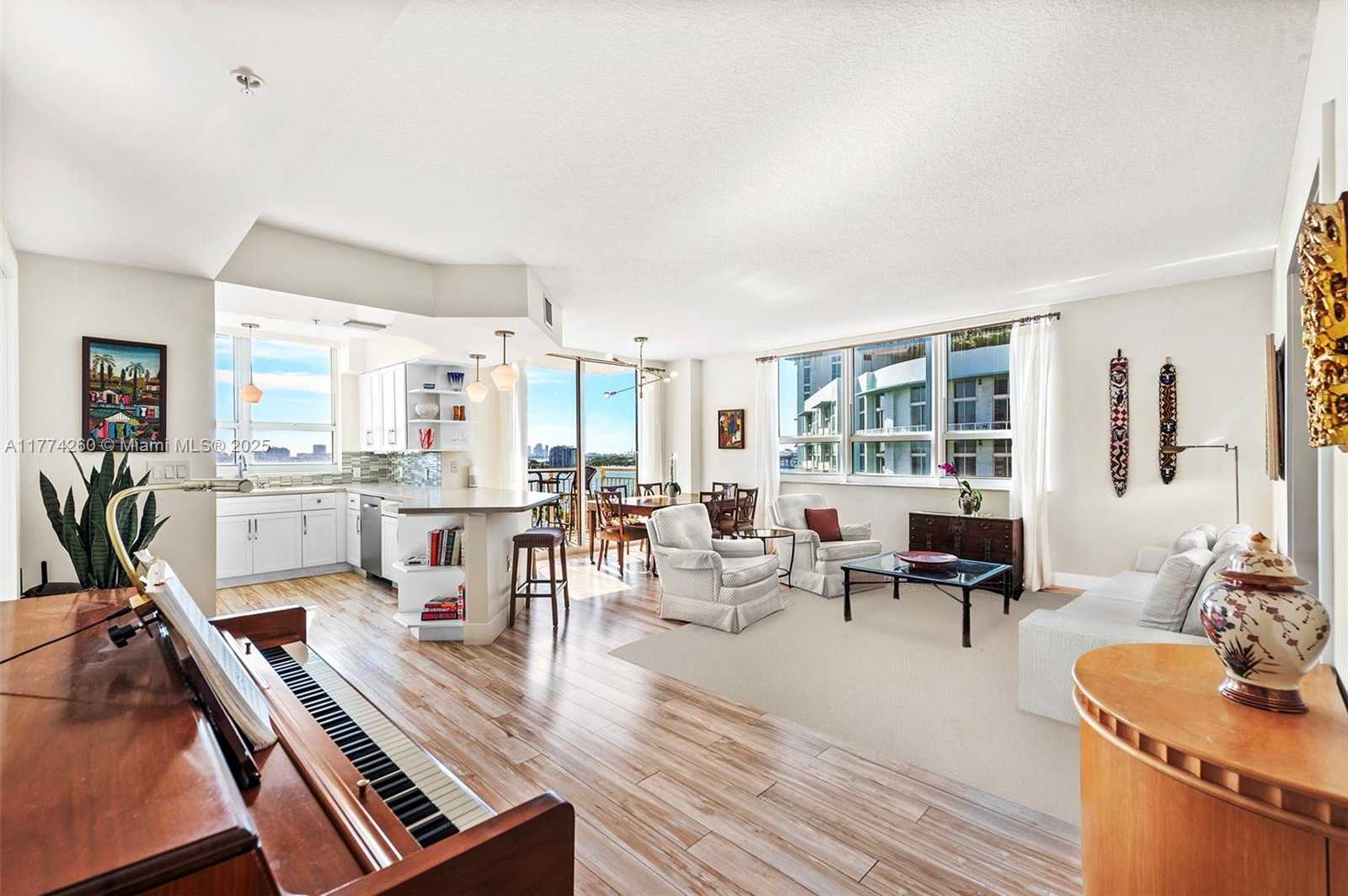 Small Image of 2000 NORTH BAYSHORE DR #910, Miami Number 7