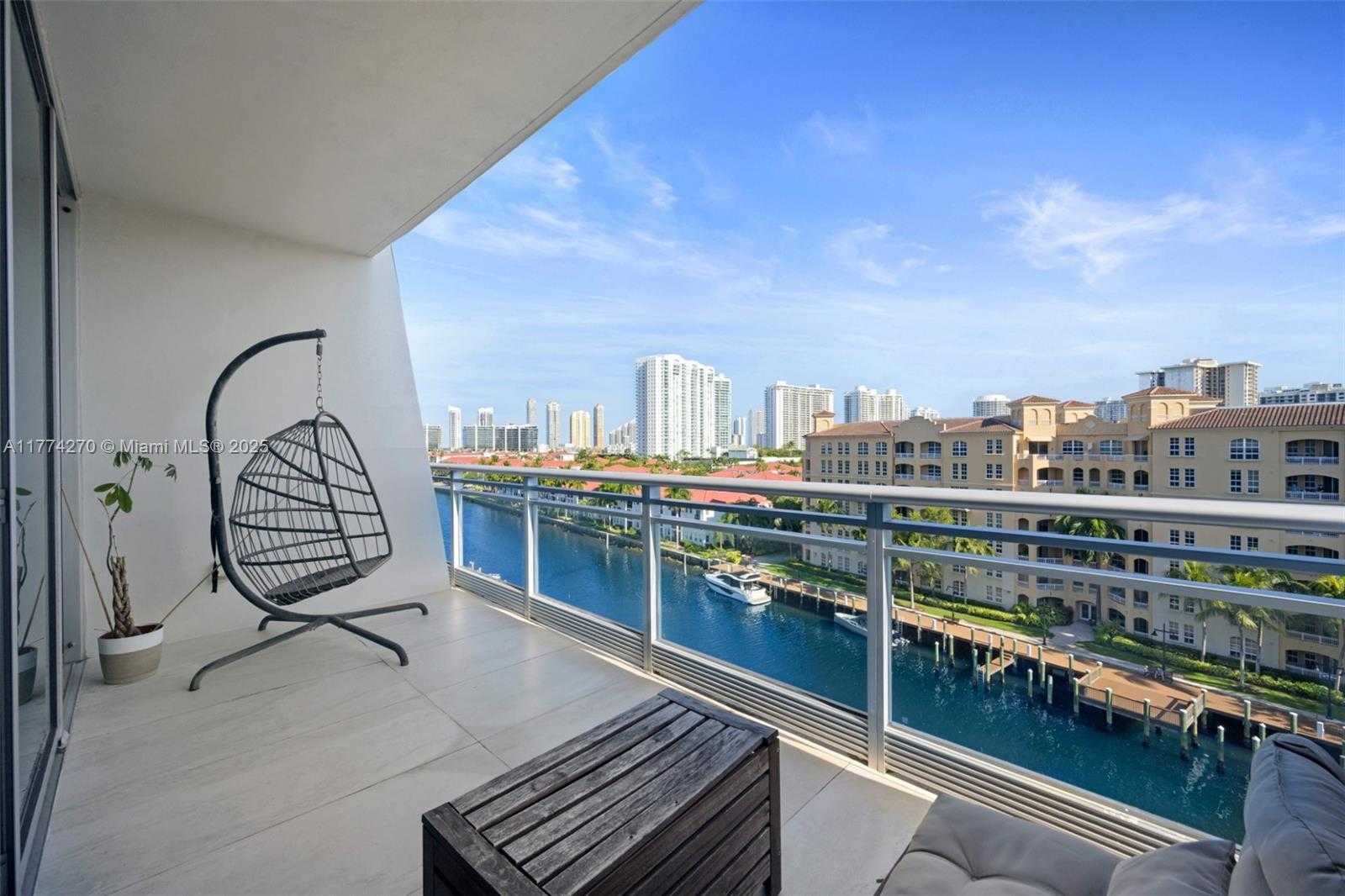 Small Image of 2950 NORTH EAST 188TH ST #525, Aventura Number 11