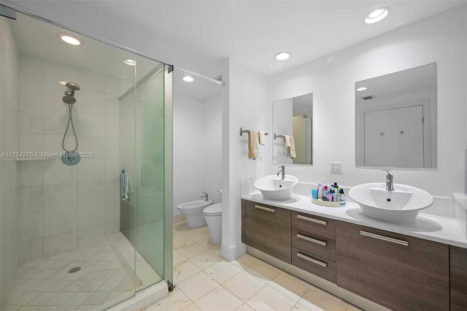 Small Image of 2950 NORTH EAST 188TH ST #525, Aventura Number 15