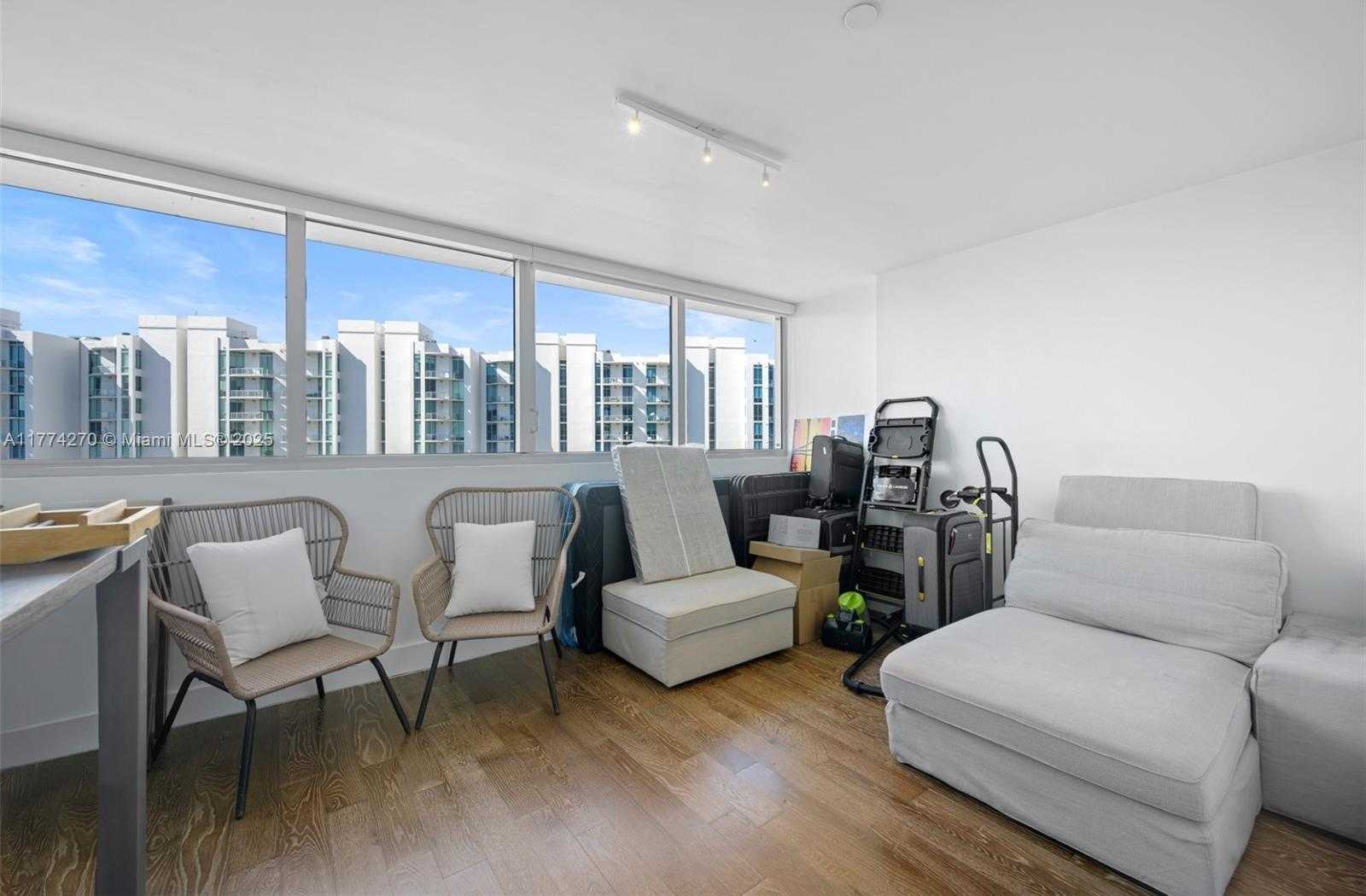 Small Image of 2950 NORTH EAST 188TH ST #525, Aventura Number 21