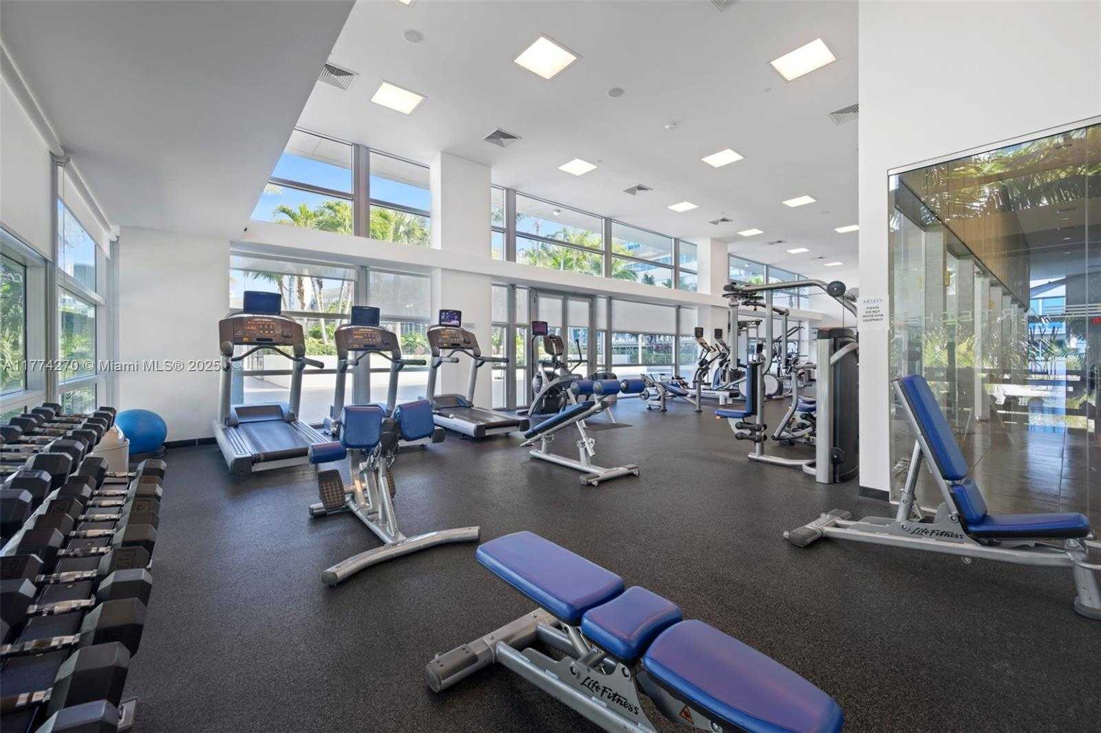 Small Image of 2950 NORTH EAST 188TH ST #525, Aventura Number 32