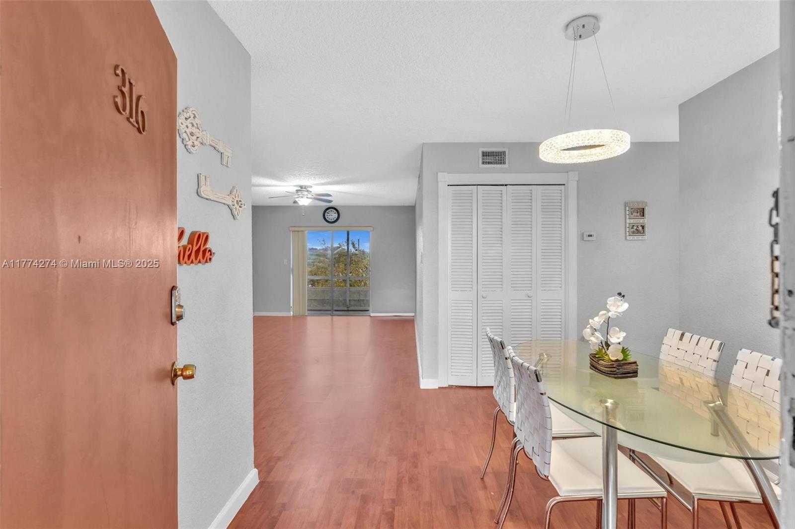 Small Image of 4731 NORTH WEST 10TH CT #316, Plantation Number 17
