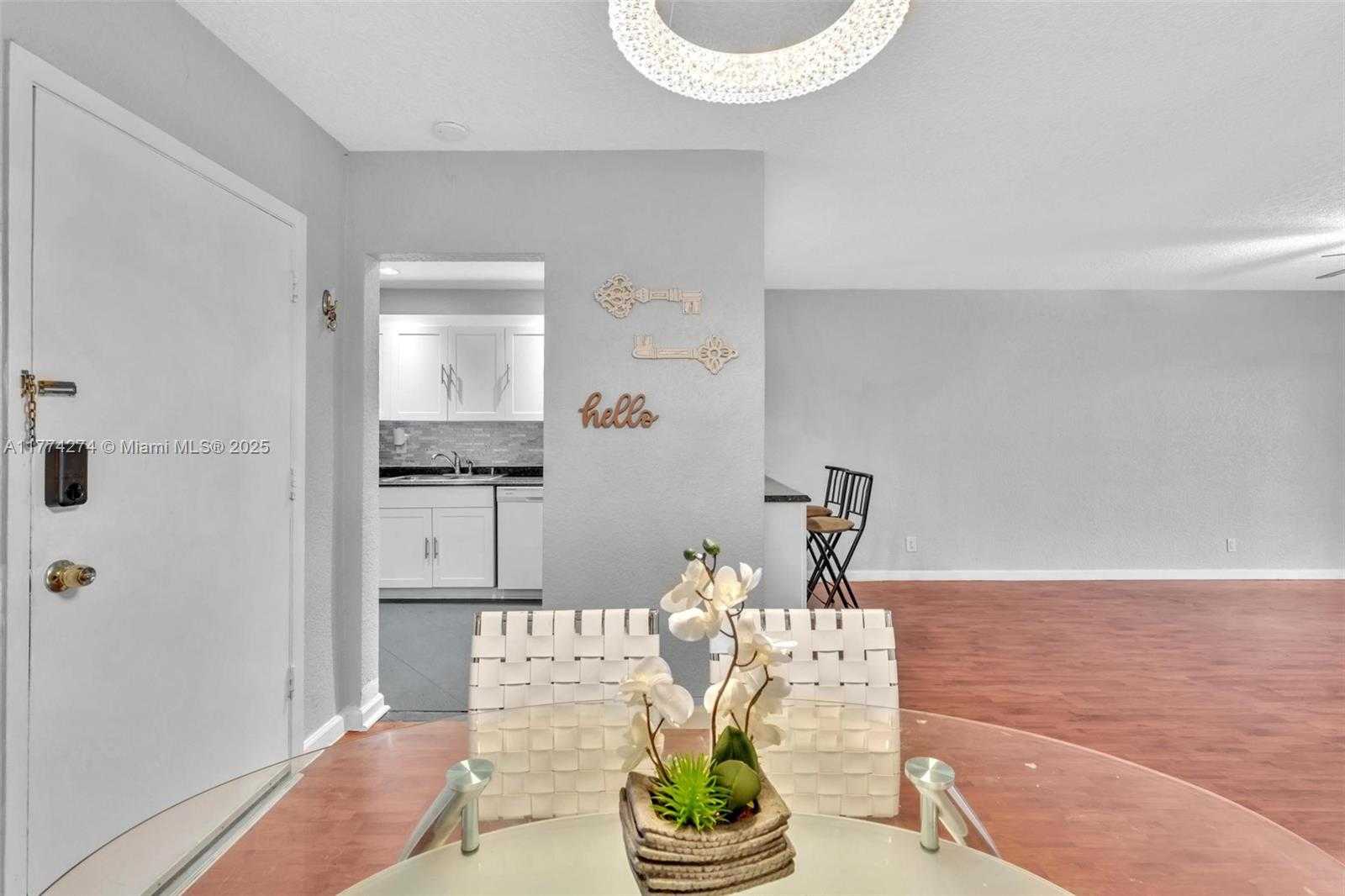 Small Image of 4731 NORTH WEST 10TH CT #316, Plantation Number 21