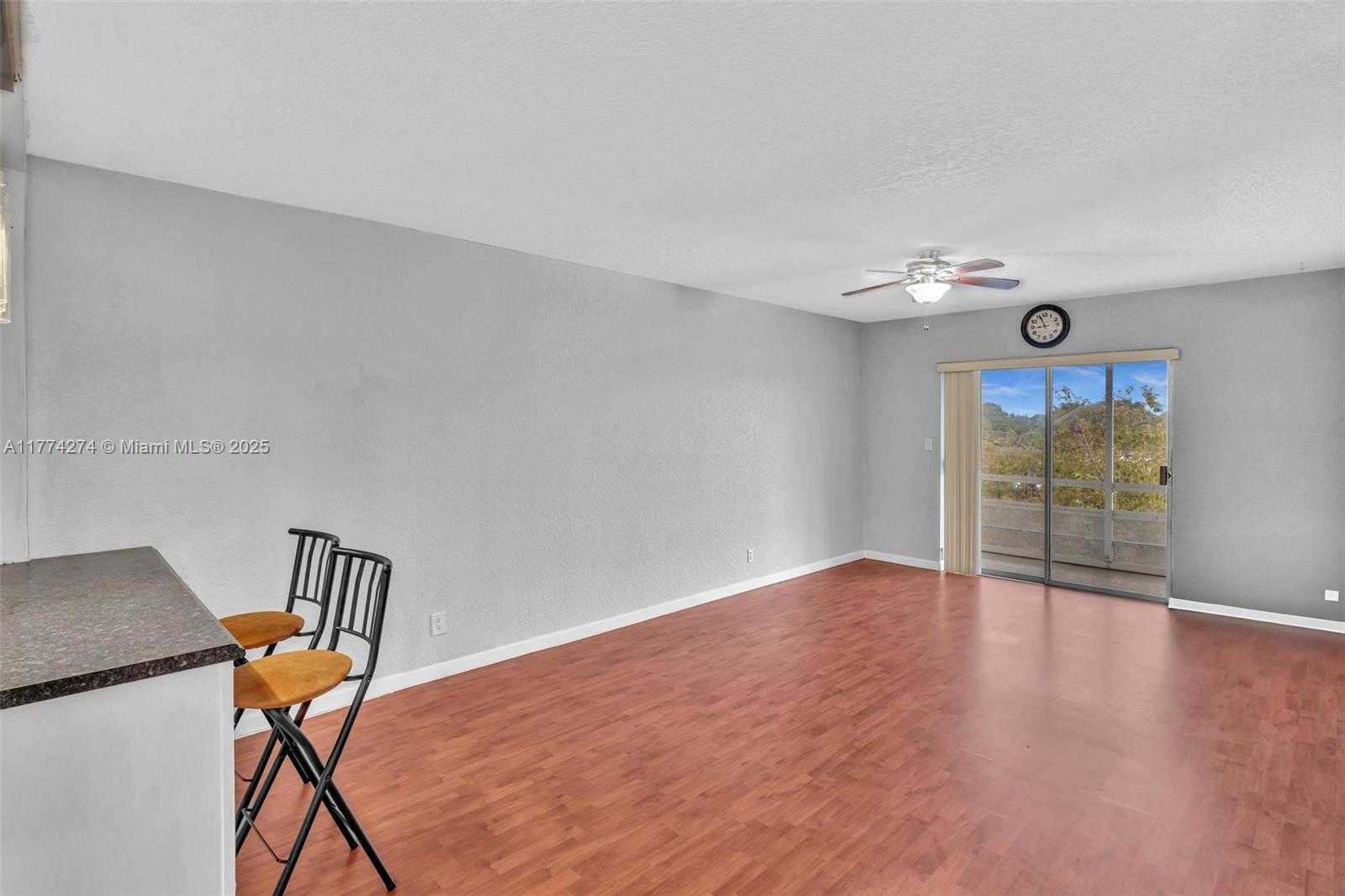 Small Image of 4731 NORTH WEST 10TH CT #316, Plantation Number 23