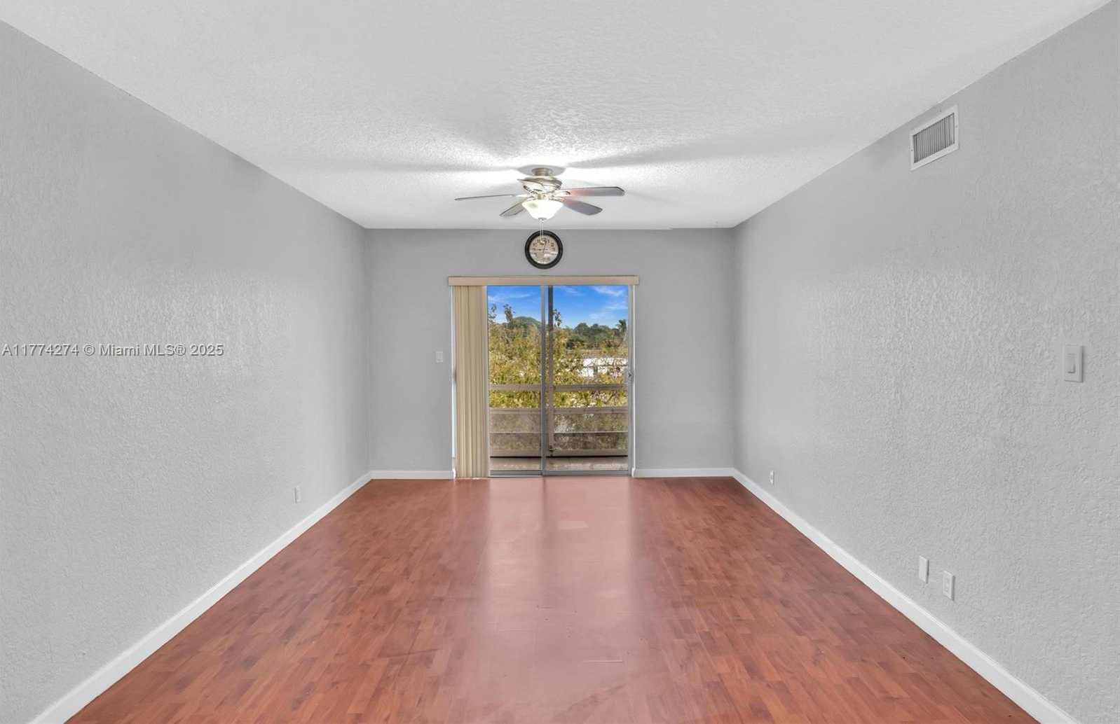 Small Image of 4731 NORTH WEST 10TH CT #316, Plantation Number 30
