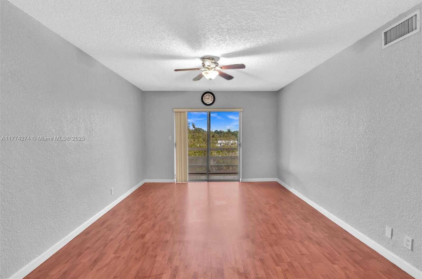 Small Image of 4731 NORTH WEST 10TH CT #316, Plantation Number 31