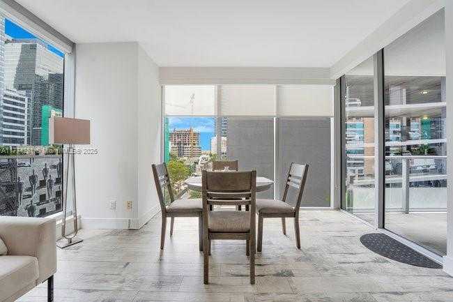 Small Image of 1300 BRICKELL BAY DR #601, Miami Number 24