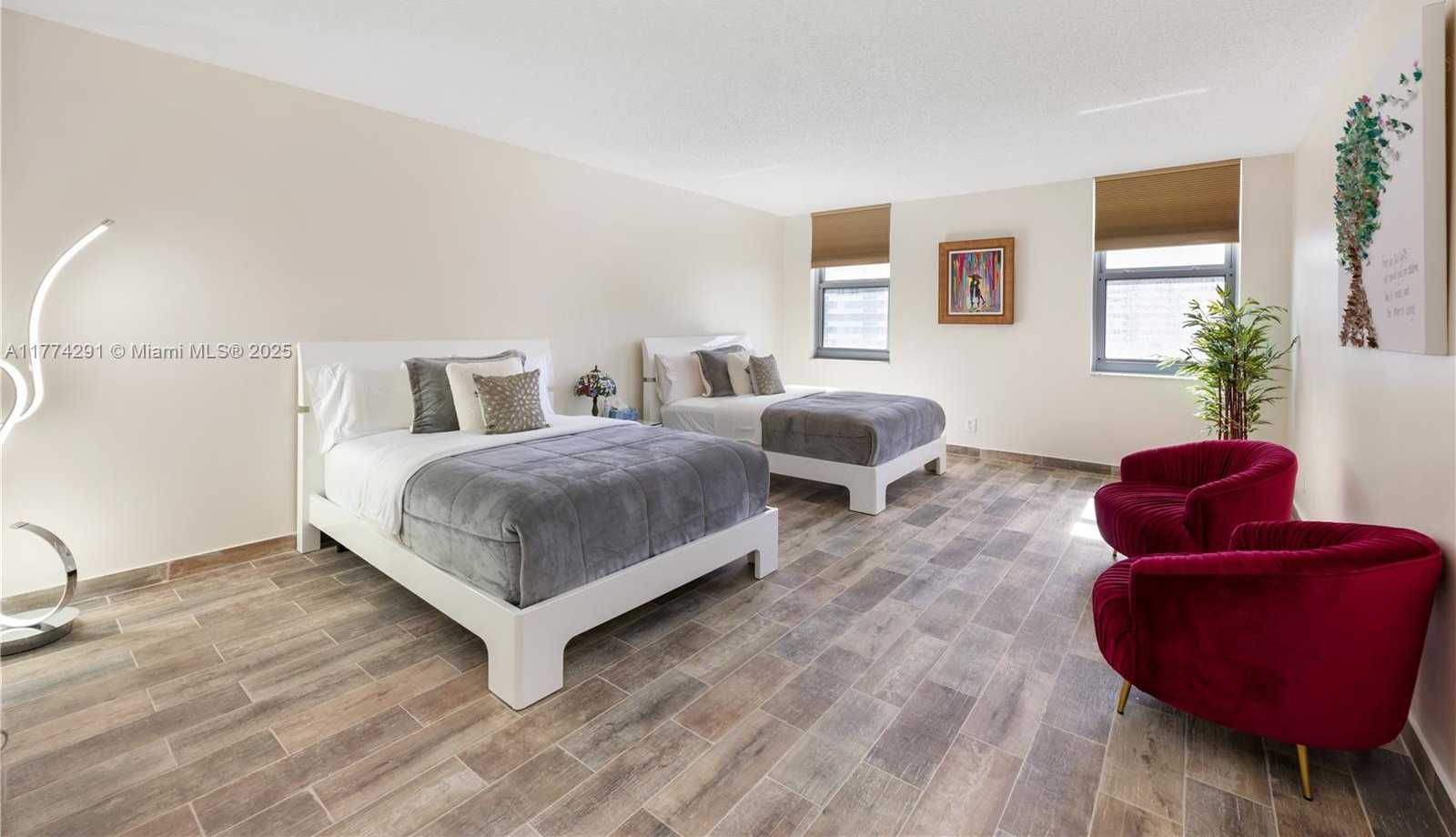 Small Image of 1920 SOUTH OCEAN DR #7A, Hallandale Beach Number 17
