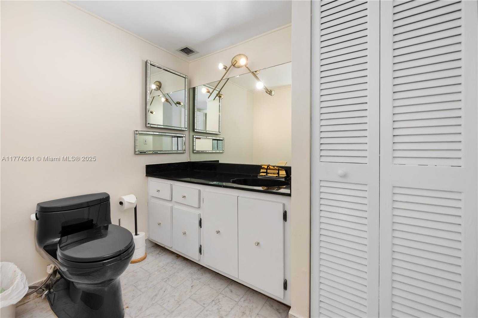 Small Image of 1920 SOUTH OCEAN DR #7A, Hallandale Beach Number 28