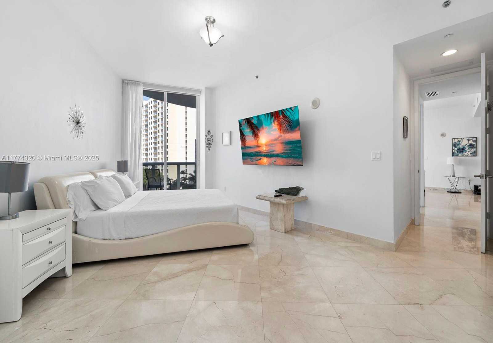 Small Image of 15901 COLLINS AVE #405, Sunny Isles Beach Number 20
