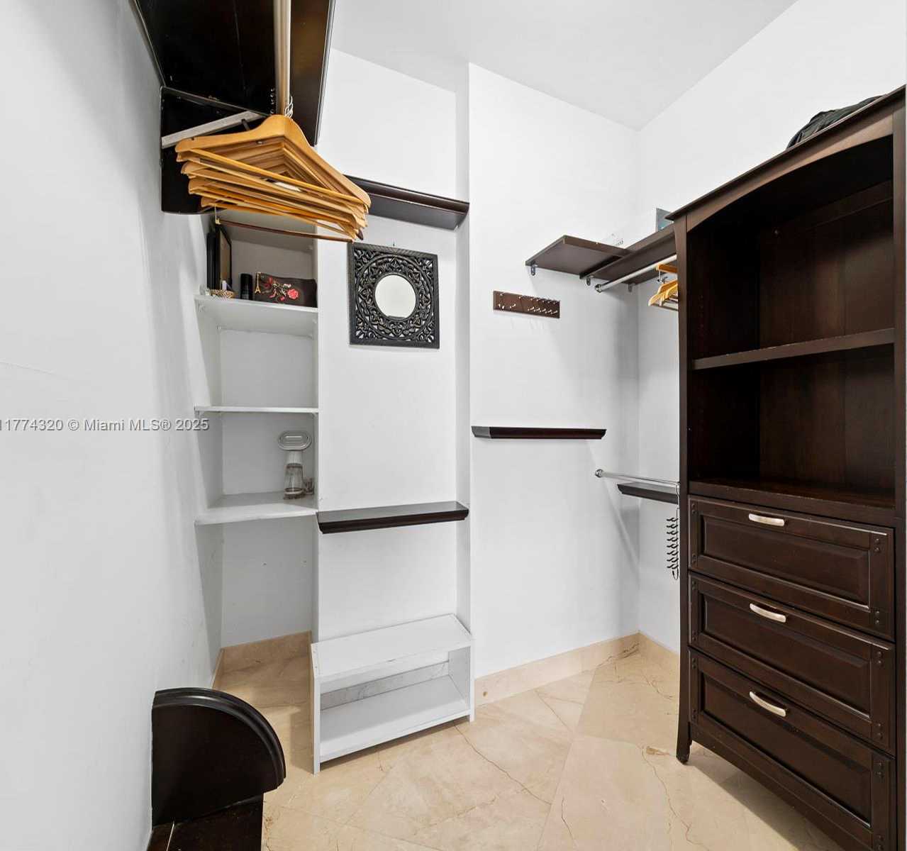 Small Image of 15901 COLLINS AVE #405, Sunny Isles Beach Number 24