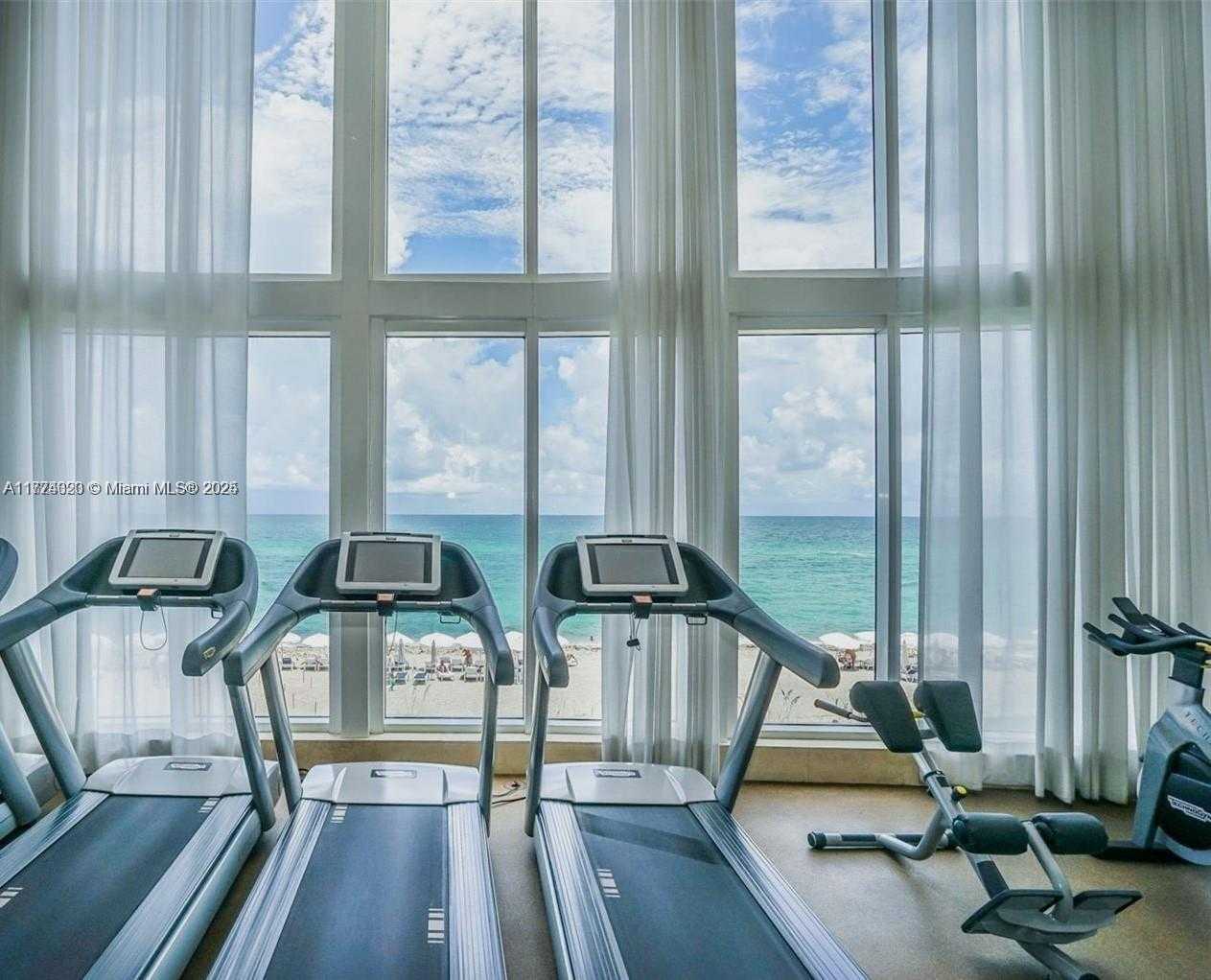 Small Image of 15901 COLLINS AVE #405, Sunny Isles Beach Number 30