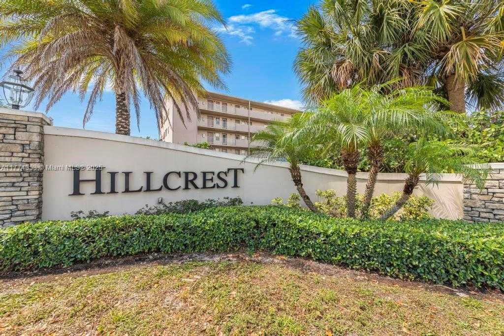 Small Image of 1101 HILLCREST CT #315, Hollywood Number 23