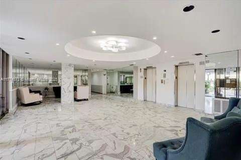 Small Image of 920 NORTH EAST 169TH ST #404, North Miami Beach Number 4