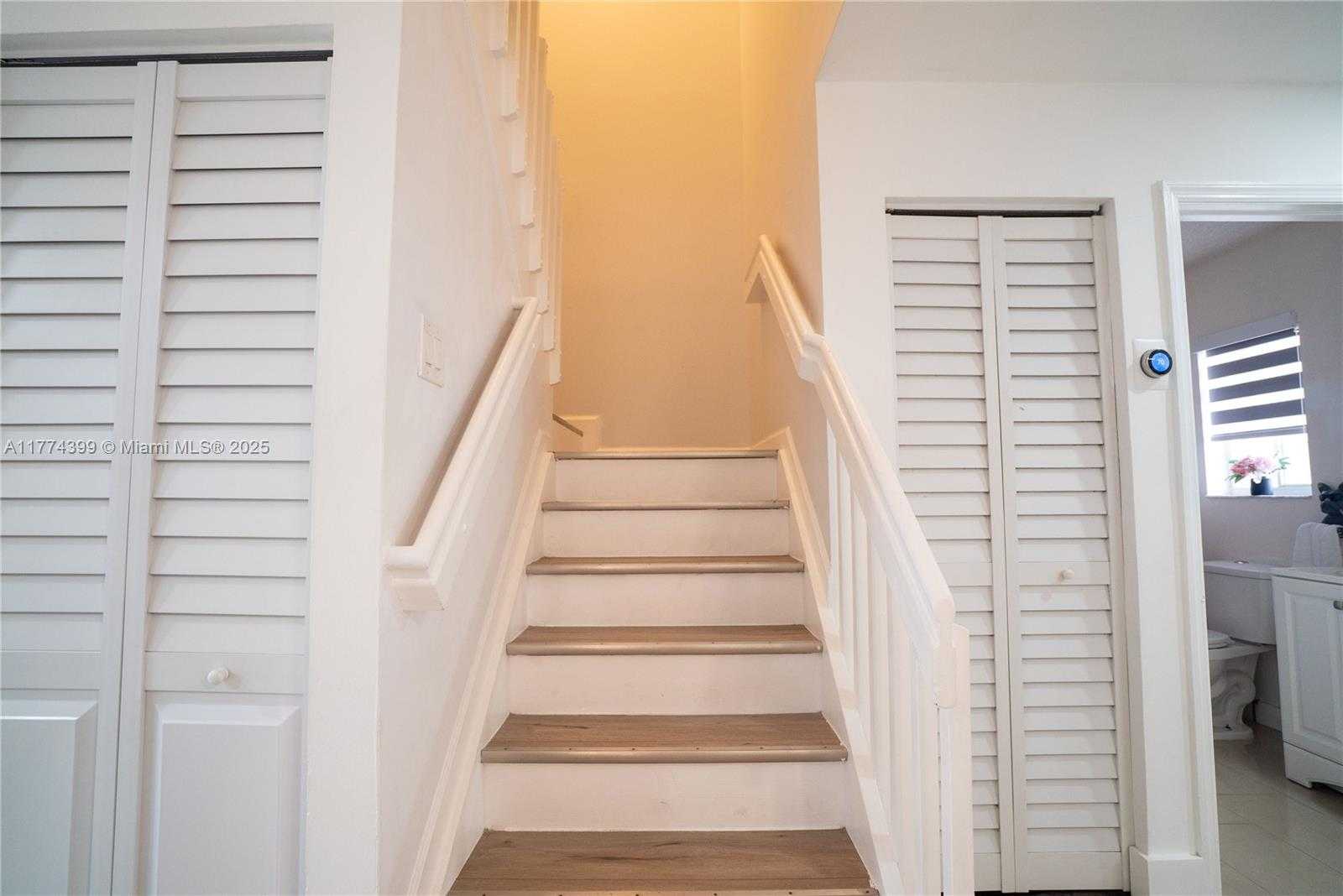 Small Image of 13906 SOUTH WEST 173RD TER #13906, Miami Number 10