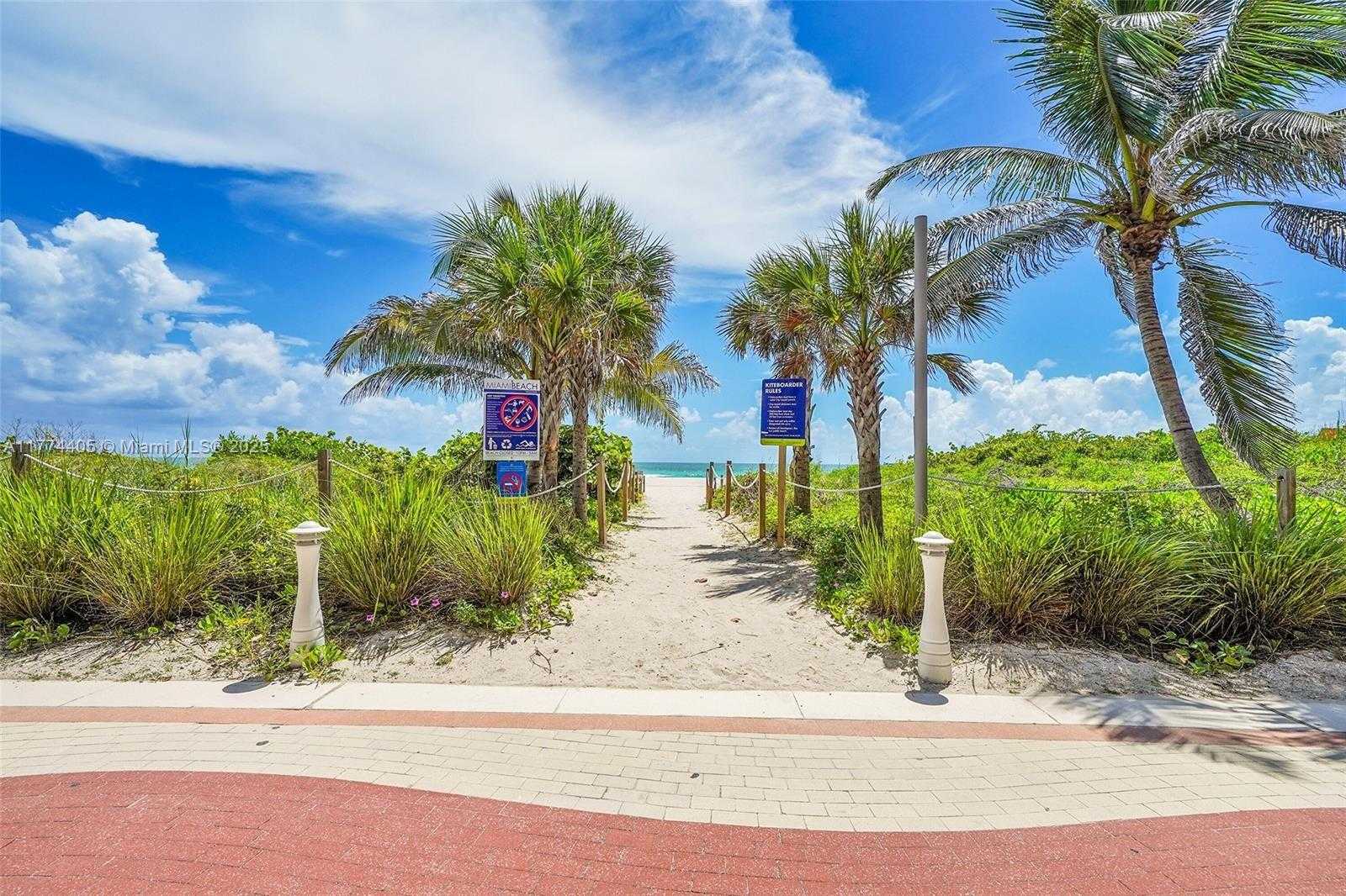 Small Image of 2457 COLLINS AVE #202, Miami Beach Number 37