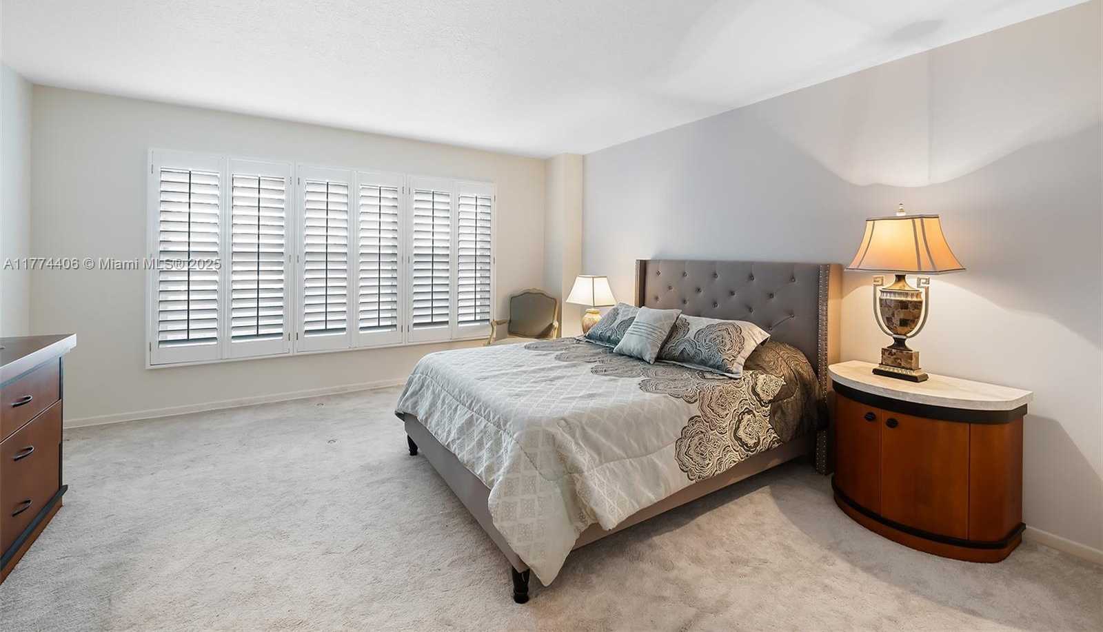 Small Image of 3900 GALT OCEAN DR #214, Fort Lauderdale Number 18
