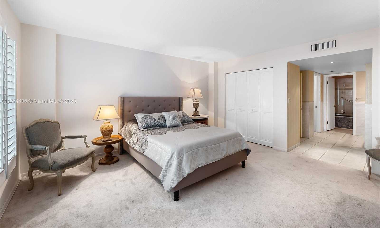 Small Image of 3900 GALT OCEAN DR #214, Fort Lauderdale Number 19