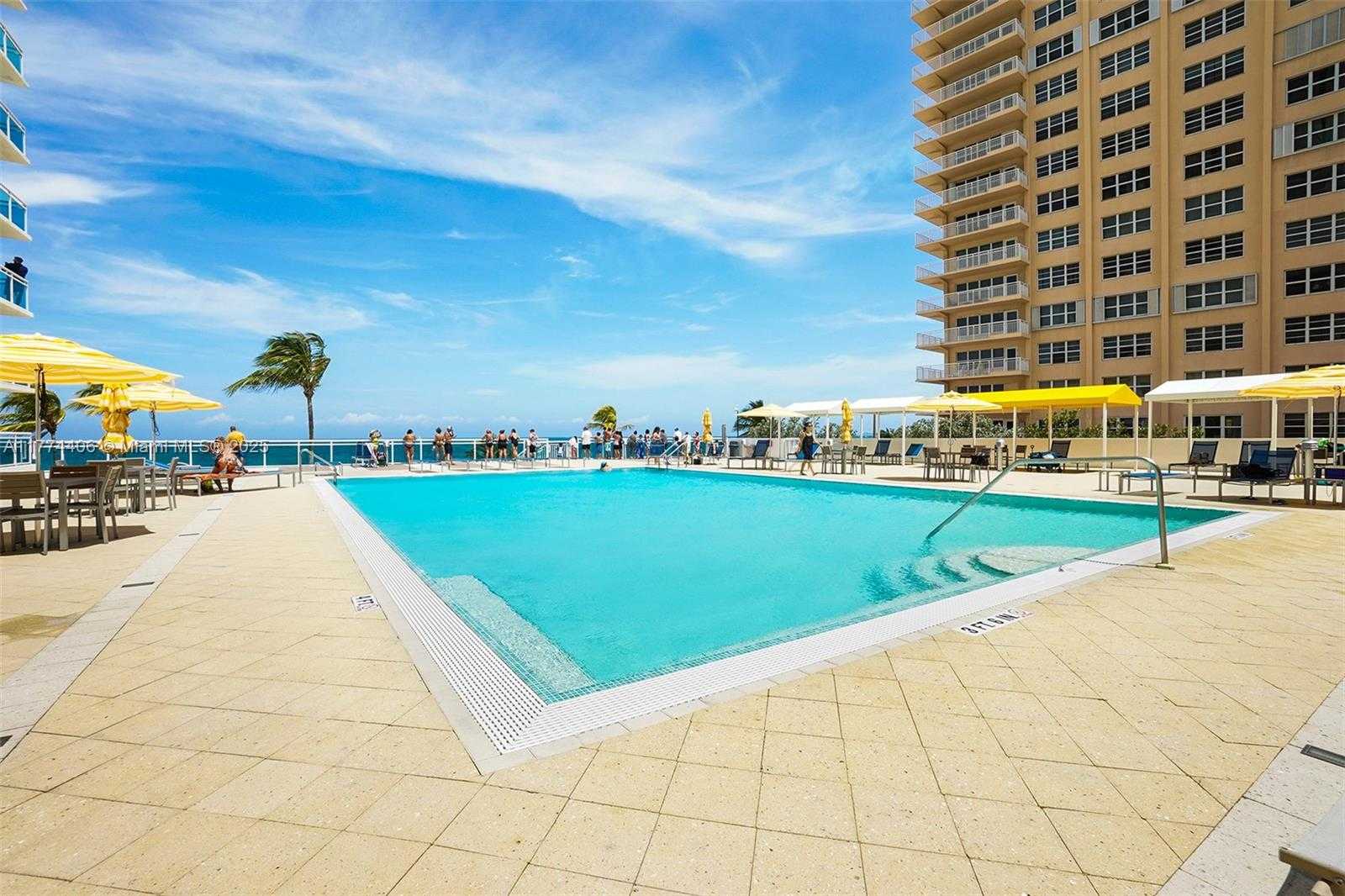Small Image of 3900 GALT OCEAN DR #214, Fort Lauderdale Number 27