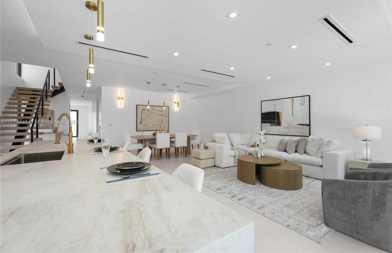 Small Image of 1825 NORTH EAST 26TH AVE #C, Fort Lauderdale Number 11